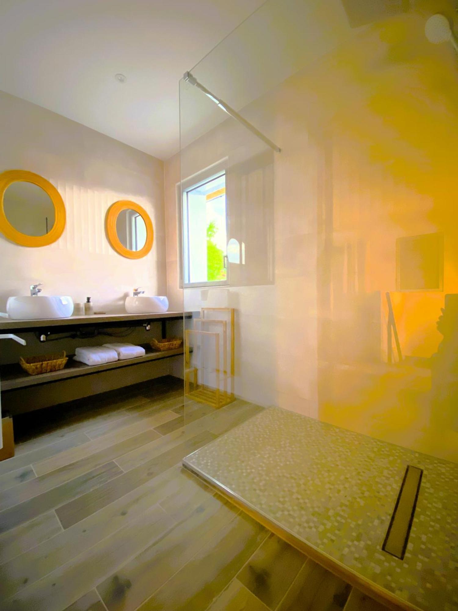 La Villa Perchee Calme, Sauna, Parking Prive Saint-Prix  Экстерьер фото